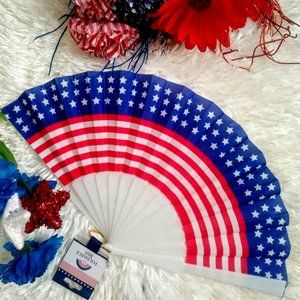 BEAUTIFUL Lady’s DELUXE FOLDABLE Fan w/STAND!
